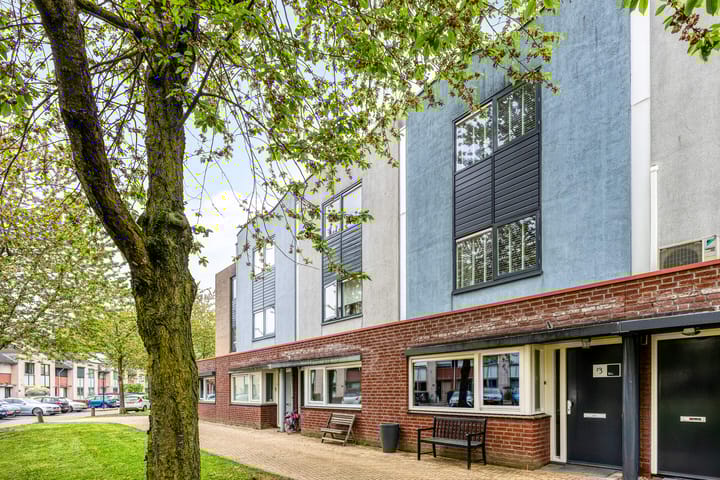 Foto 1 van Westhaag 13