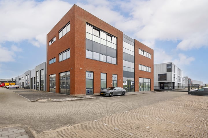 Nieuwland Parc 10-m, Alblasserdam
