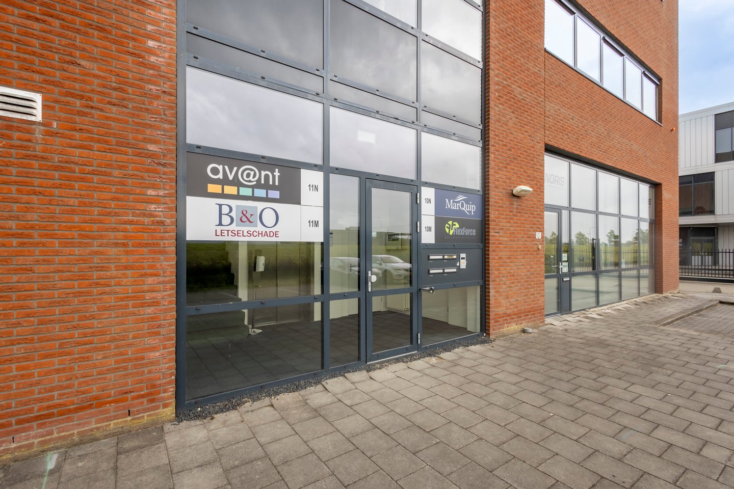 View photo 3 of Nieuwland Parc 10-m