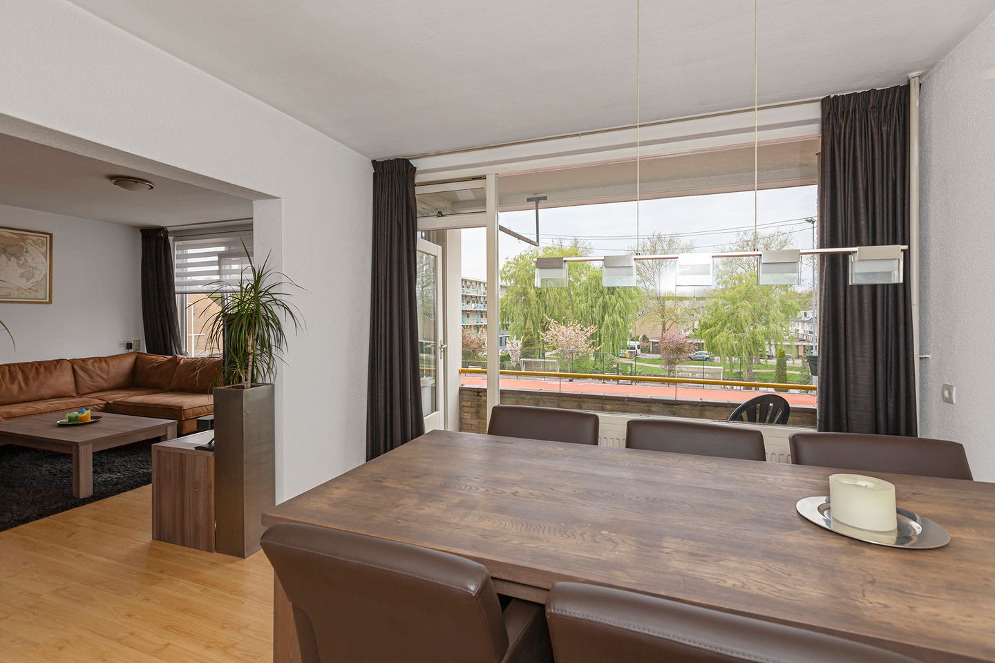 Foto 19 van Jacob Reviusstraat 23