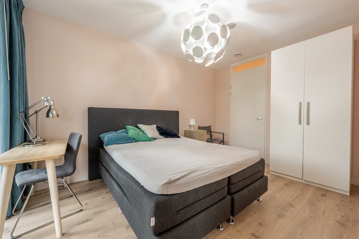 Foto 16 van Kruisplein 534