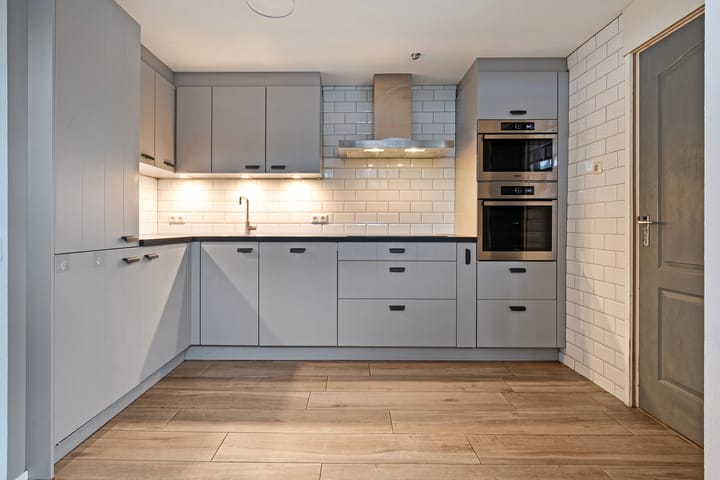 Foto 12 van Nijeveenseweg 68