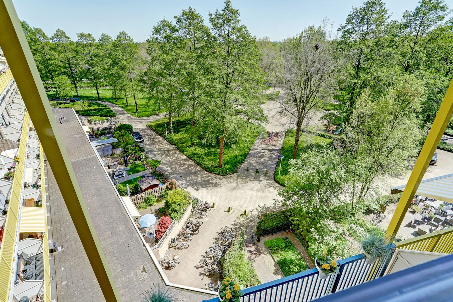 Foto 20 van Dokter van Stratenweg 335