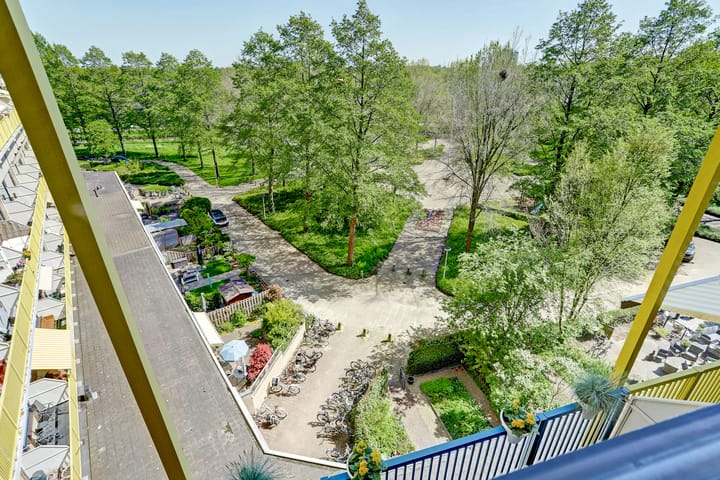 Foto 20 van Dokter van Stratenweg 335