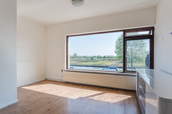 Foto 10 van Overslag 8