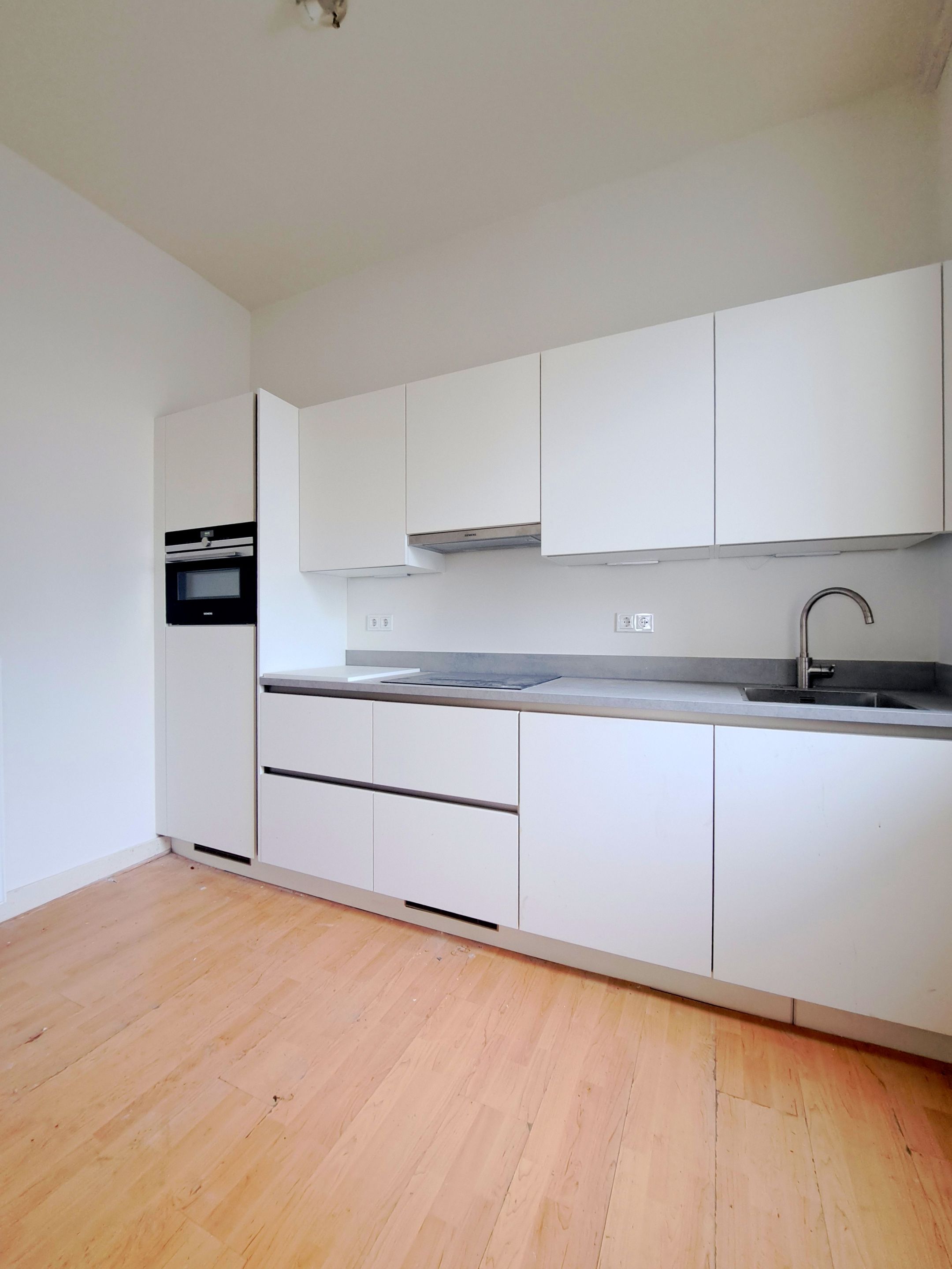 Photo 3 of Dominicanerkerkstraat 4-C