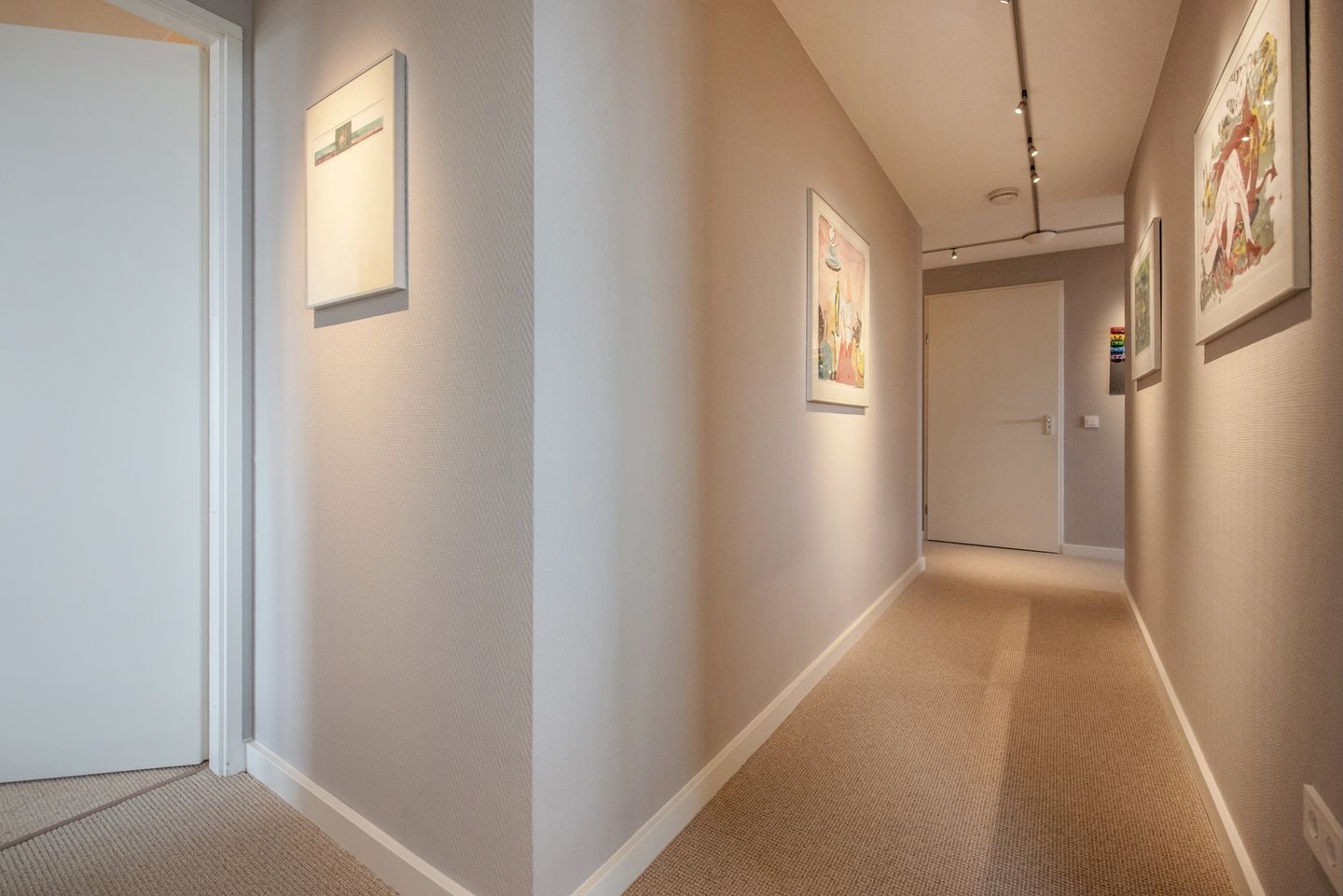 Foto 40 van Poortugaalstraat 144