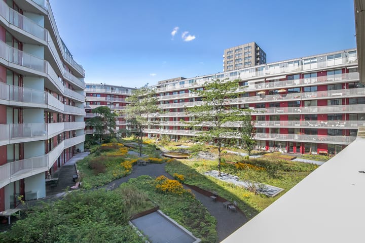 Photo 17 of Carolina MacGillavrylaan 494