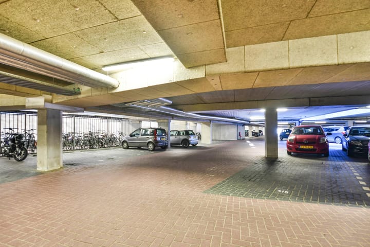 Photo 21 of Carolina MacGillavrylaan 494