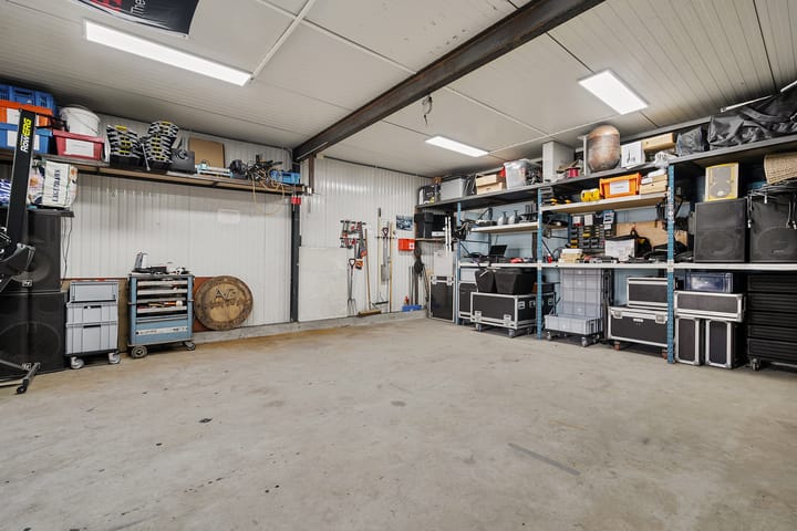 Photo 36 of Siemensstraat 39