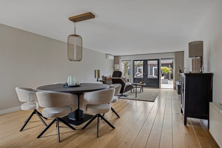 Photo 10 of Deken Fritsenstraat 59-B