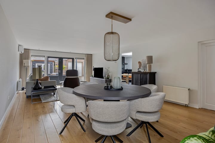 Photo 11 of Deken Fritsenstraat 59-B