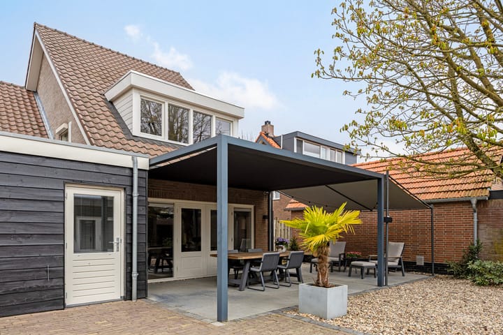 Photo 25 of Deken Fritsenstraat 59-B