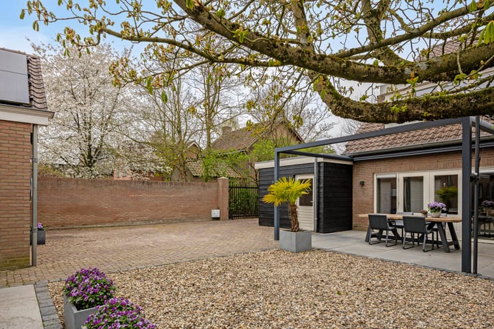 Photo 27 of Deken Fritsenstraat 59-B