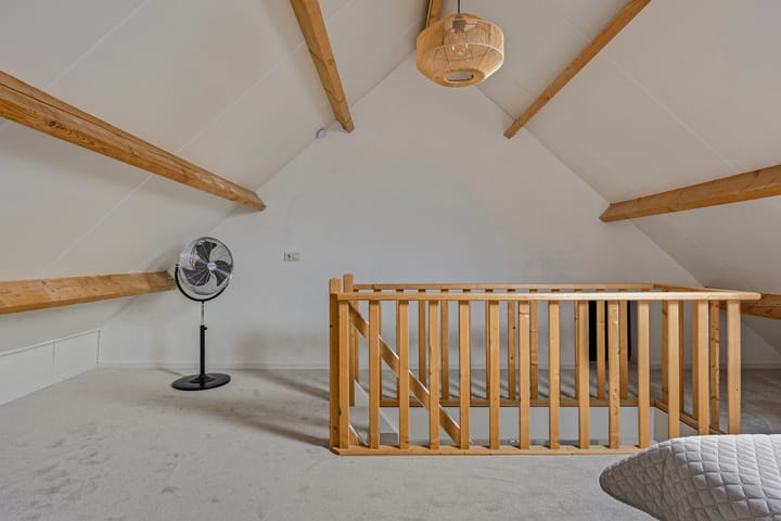 Photo 41 of Deken Fritsenstraat 59-B