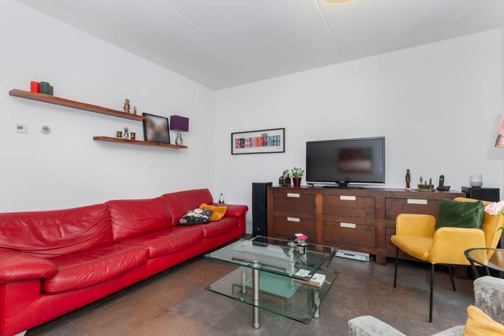 Photo 11 of Hugo de Vriesstraat 23