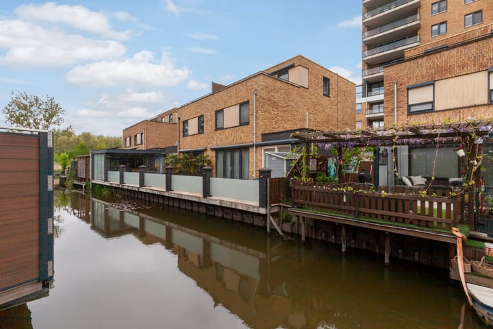 Photo 22 of Hugo de Vriesstraat 23