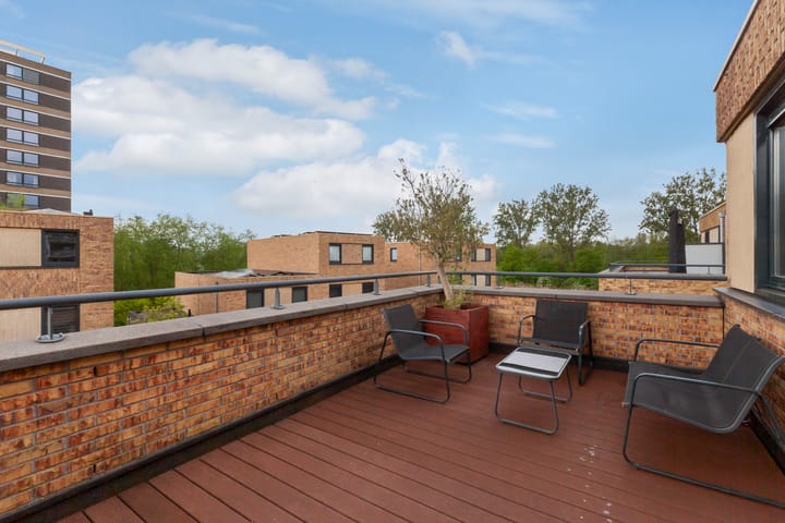 Photo 41 of Hugo de Vriesstraat 23