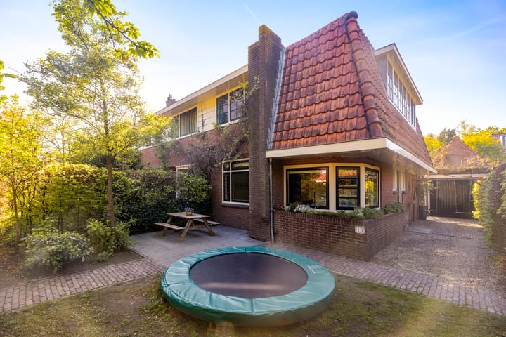 Foto 1 van Parklaan 11