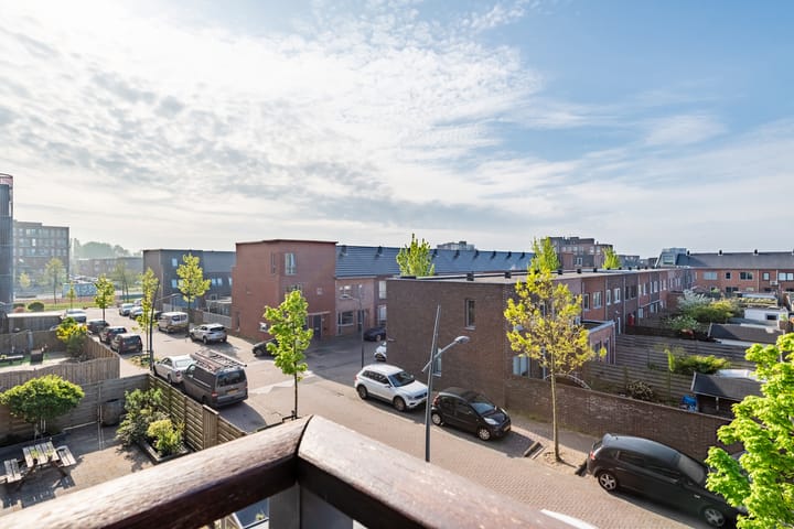 Foto 32 van Vertrekspoor 31