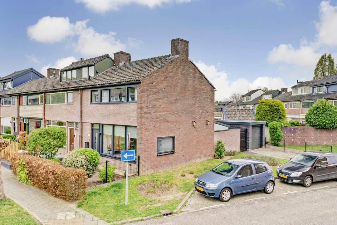 Foto 23 van Mezenlaan 110