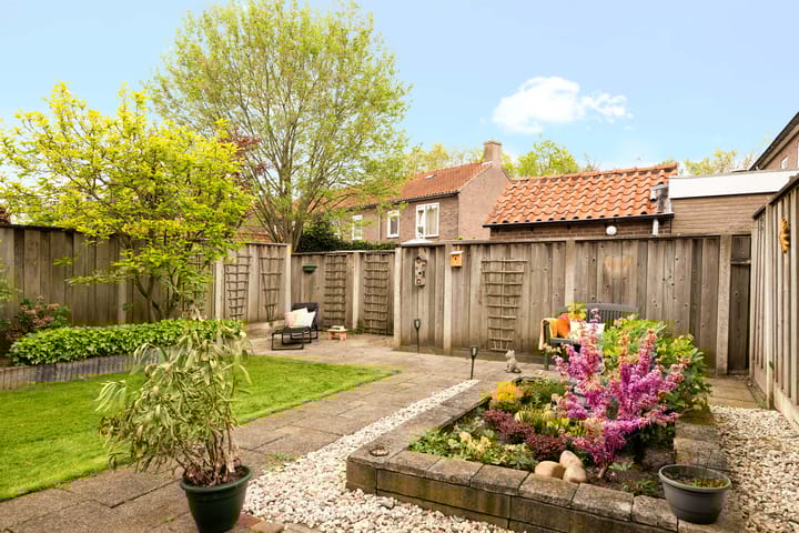 Photo 2 of Jasmijnplein 19