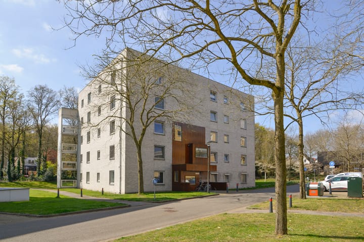 Foto 15 van Mondriaanstraat 112