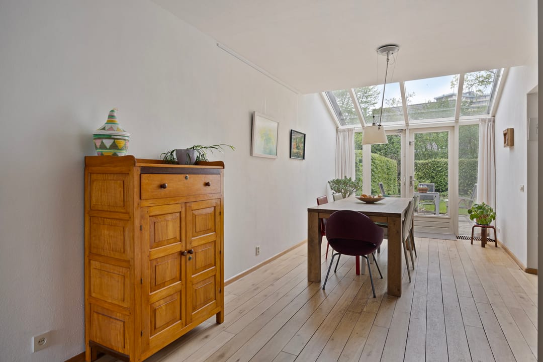 Photo 2 of Roghorst 335