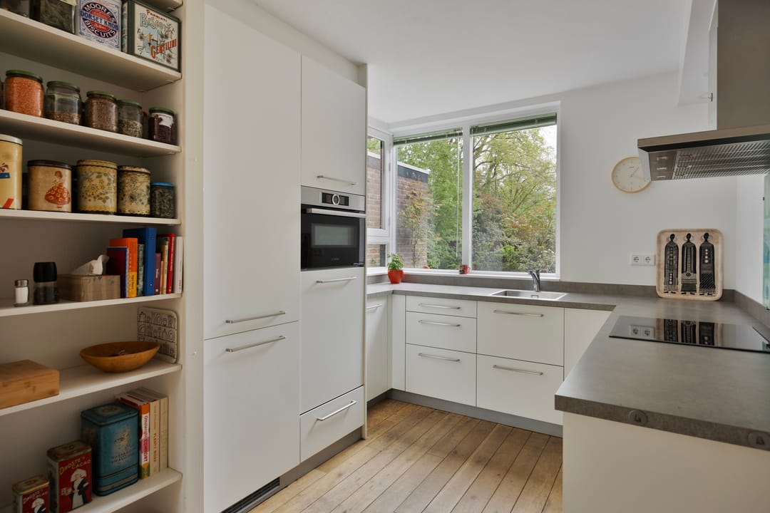 Photo 7 of Roghorst 335