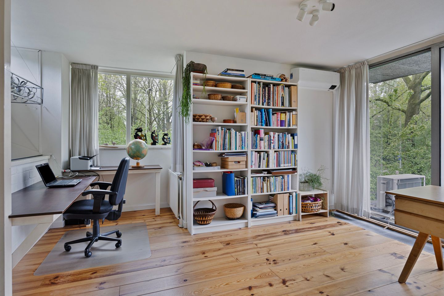 Photo 10 of Roghorst 335