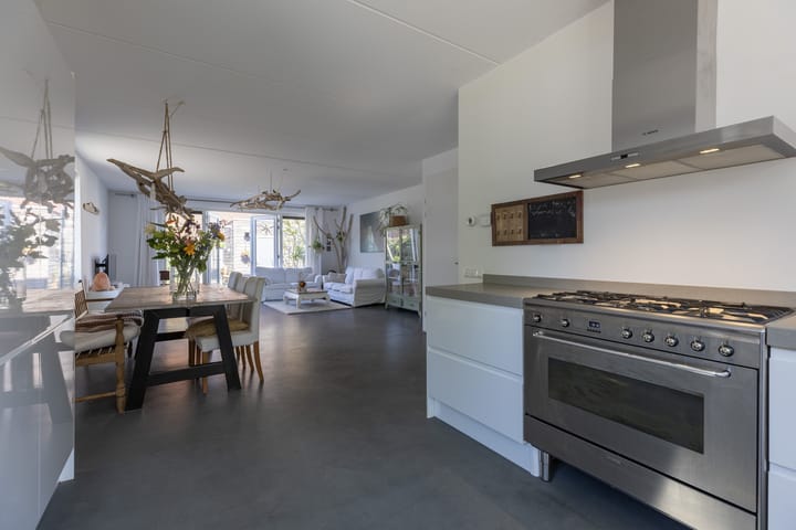 Photo 2 of Anton Geesinkstraat 10