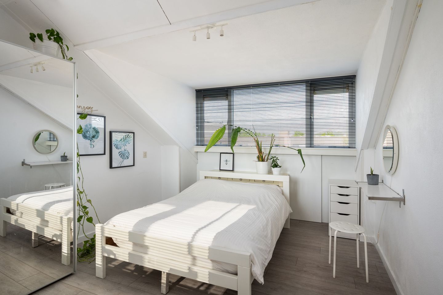 Photo 29 of Diabellistraat 49