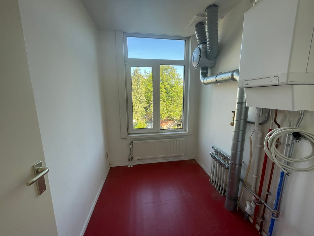 Photo 16 of Van Marumstraat 15-1