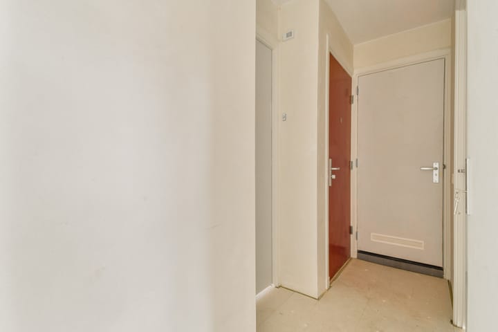 Foto 13 van Moerdijkstraat 7-2