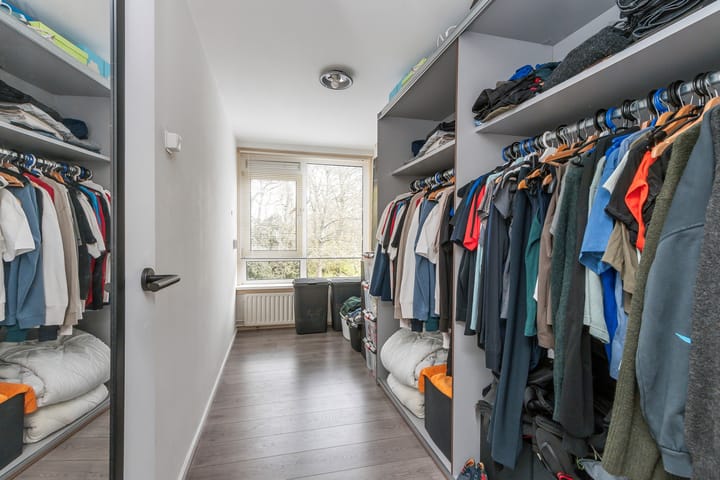 Photo 12 of Groen van Prinstererweg 11