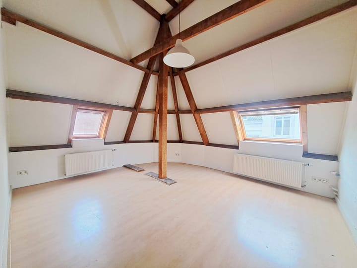 Foto 4 van Dominicanerkerkstraat 4-D