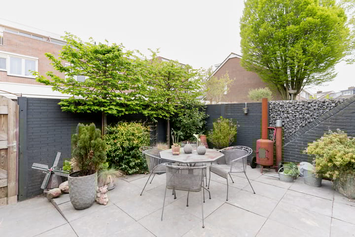 Foto 24 van Luchtenburg 105