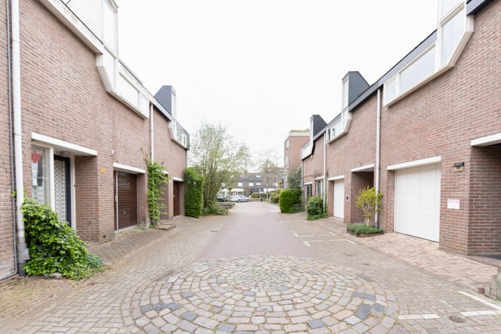 Foto 49 van Luchtenburg 105