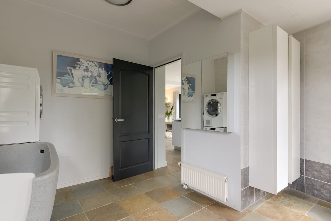 Foto 28 van Oosterdijk 61-E