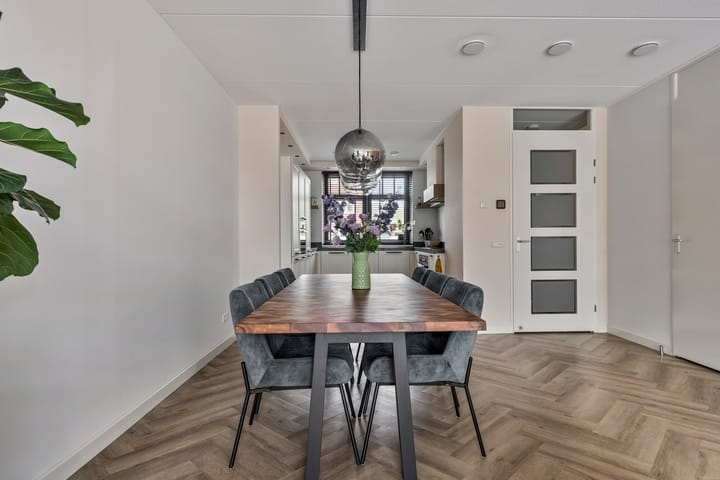 Photo 15 of Torensteelaan 11