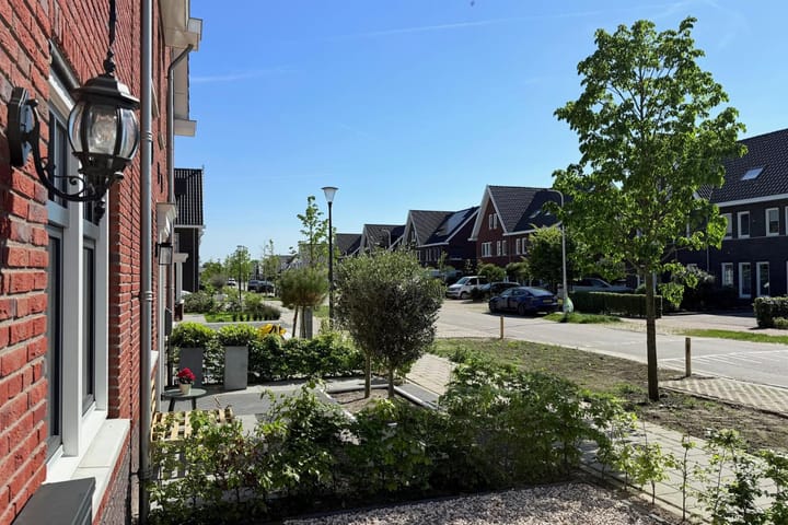 Photo 34 of Torensteelaan 11