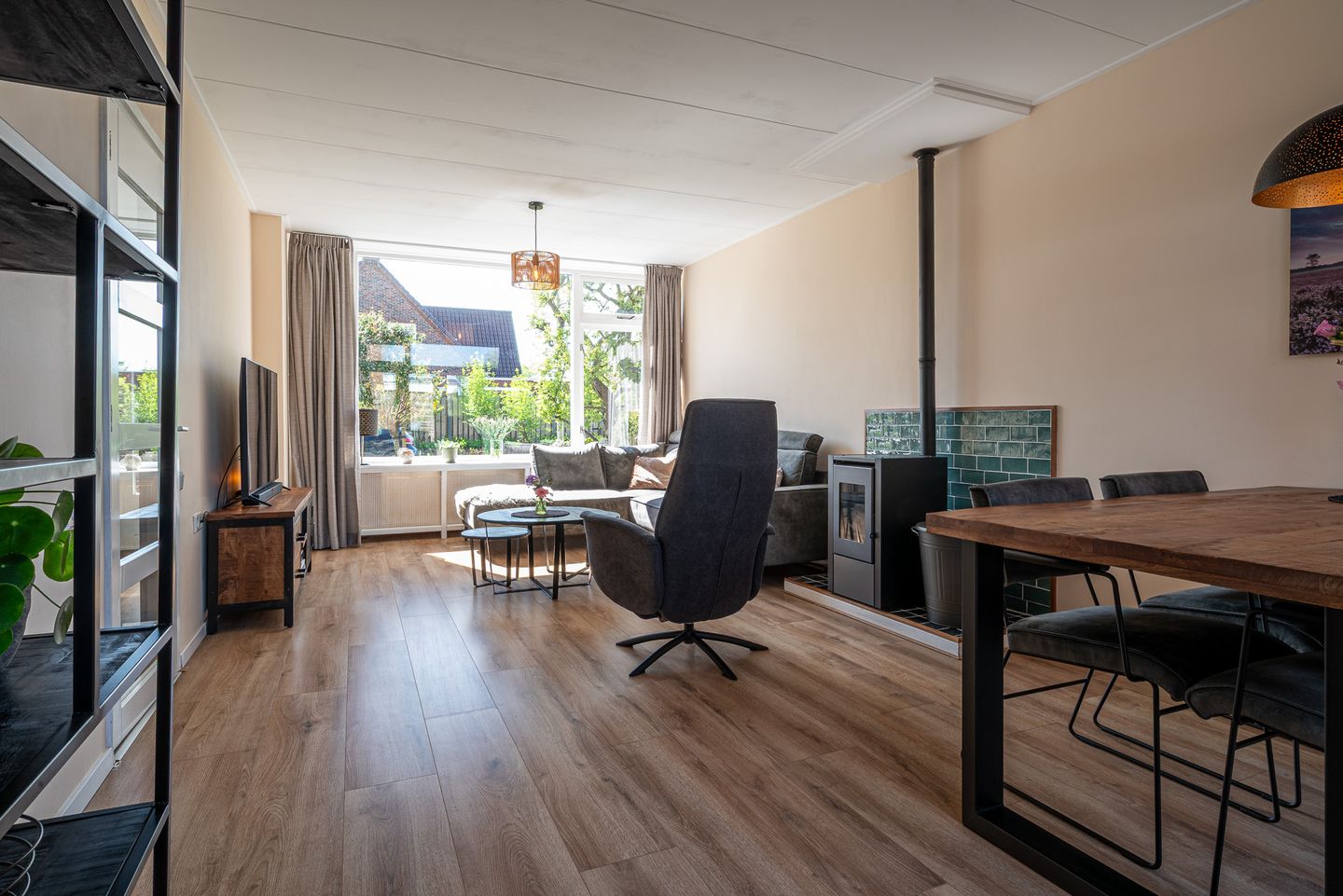 Foto 19 van Pinksterbloemweg 38