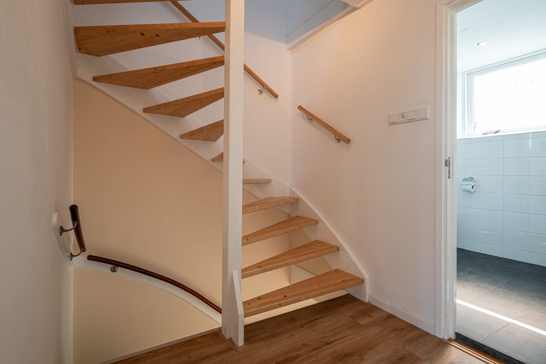 Foto 32 van Pinksterbloemweg 38