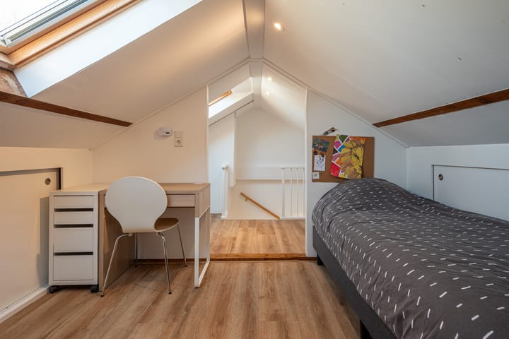 Photo 35 of Pinksterbloemweg 38