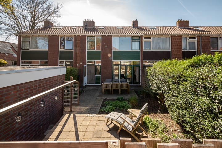 Photo 38 of Pinksterbloemweg 38