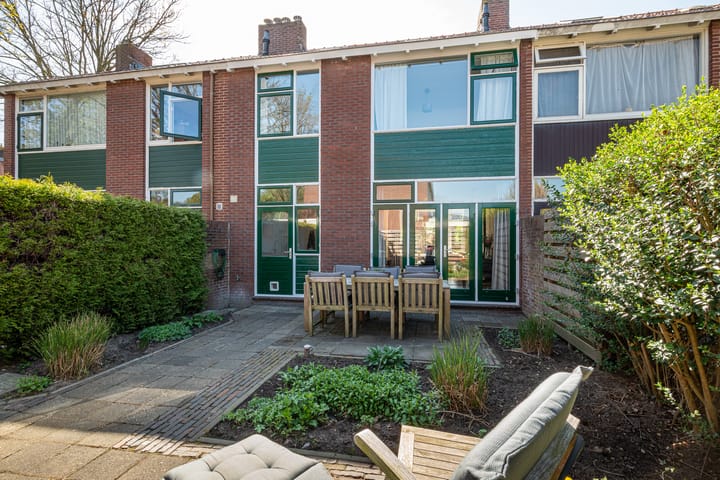 Photo 41 of Pinksterbloemweg 38