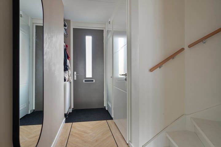 Foto 9 van Weegbree 60