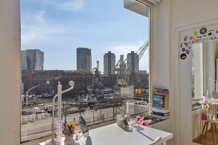 Foto 18 van Schiedamsedijk 52-D