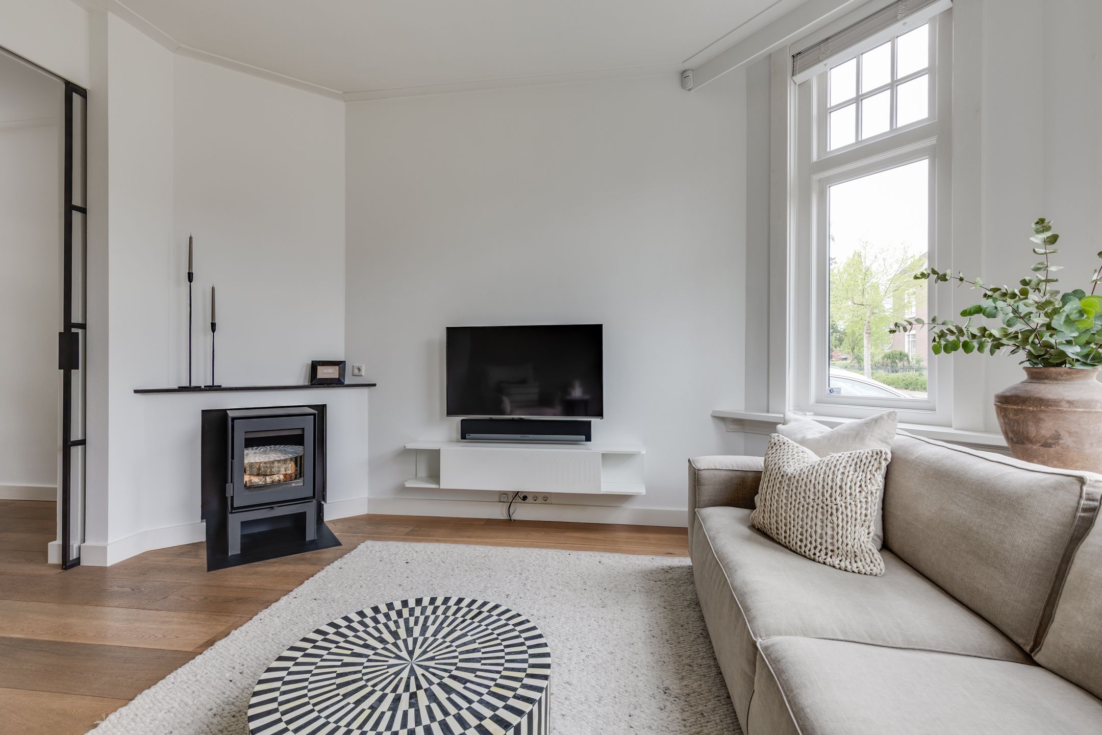 Foto 9 van Emmastraat 16