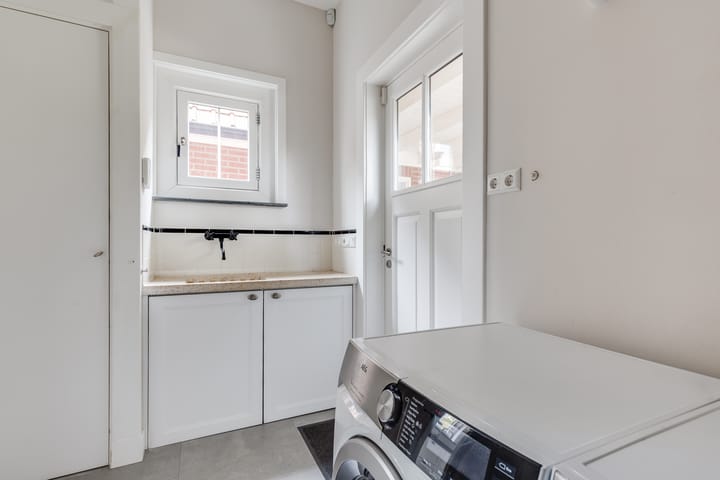 Foto 19 van Emmastraat 16